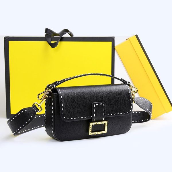 handbag designer bags shoulder bags genuine leather material gold letters decorative fashion style flip magnetic buckle internal partition d
handbag designer bags shoulder bags genuine leather material gold letters decorative fashion style flip magnetic buckle internal partition d