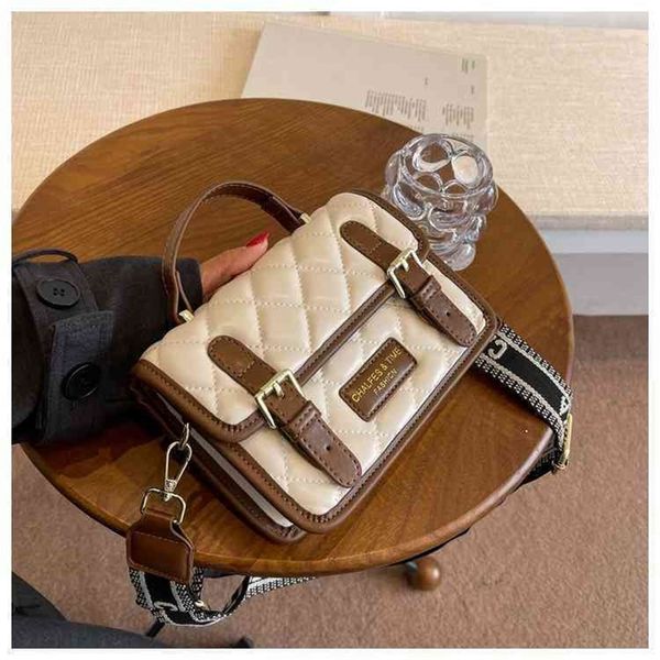 store 90% off embroidered line small square bag autumn and winter french wide shoulder belt single fashion simple portable
store 90% off embroidered line small square bag autumn and winter french wide shoulder belt single fashion simple portable