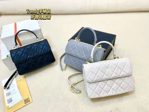 22ss french women's classic bag gold border mini flip fashion handbag sheepskin gold metal hardware matelasse chain cross wallet card h
22ss french women's classic bag gold border mini flip fashion handbag sheepskin gold metal hardware matelasse chain cross wallet card h