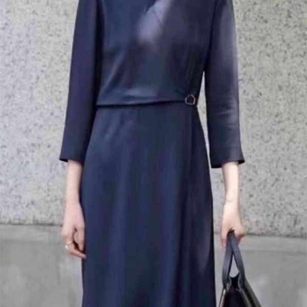casual dresses french 30 mm mulberry silk dress women's round neck seven point sleeve high waist thin solid color medium long style, Black;gray
casual dresses french 30 mm mulberry silk dress women's round neck seven point sleeve high waist thin solid color medium long style, Black;gray