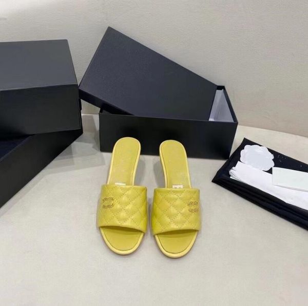 with box designer slippers slides shoes fashion classics sandal men women summer sandals beach slide flat platform sneaker flip flops slippe, Black
with box designer slippers slides shoes fashion classics sandal men women summer sandals beach slide flat platform sneaker flip flops slippe, Black