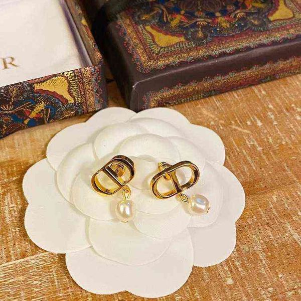 jewel pearl earrings s925 silver needle simple fashion design women's earrings dealer, Golden
jewel pearl earrings s925 silver needle simple fashion design women's earrings dealer, Golden