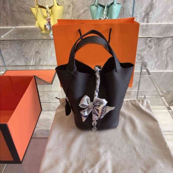 luxury designer handbags women hermbag fashionable and versatile food basket layer leather in bag h classic bucket palm
luxury designer handbags women hermbag fashionable and versatile food basket layer leather in bag h classic bucket palm
