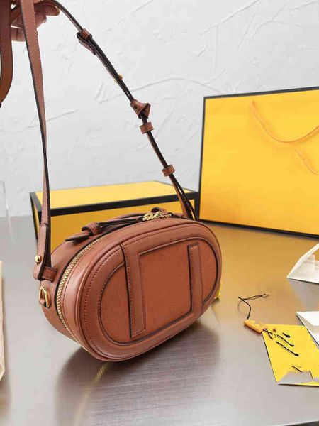 oval camera packs women fashion handbag shoulder leather luxury designer bags crossbody female purses 220307
oval camera packs women fashion handbag shoulder leather luxury designer bags crossbody female purses 220307
