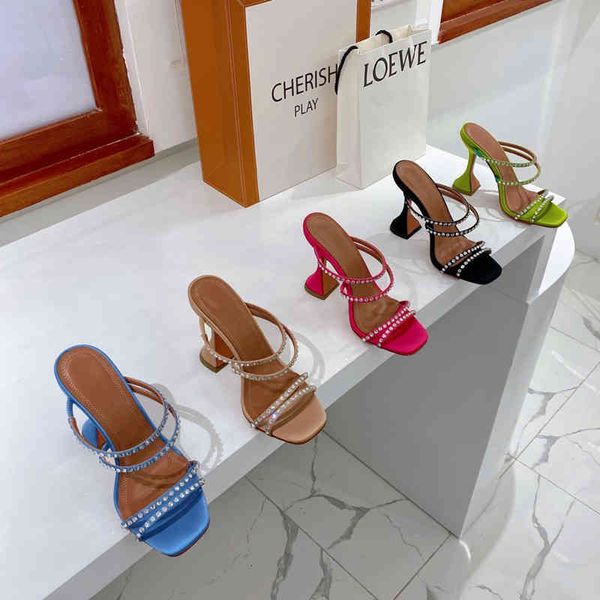dress shoes summer leather high-heeled sandals square head open toe one-sided belt women's slippers, Black
dress shoes summer leather high-heeled sandals square head open toe one-sided belt women's slippers, Black