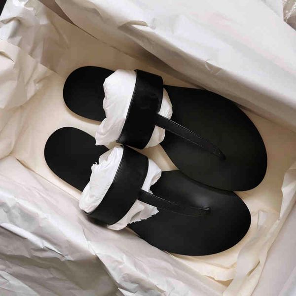 women slippers sliders sandals slide flat summer designer flip flops for women fashion ladies indoor house scuffs sandal 0525, Black
women slippers sliders sandals slide flat summer designer flip flops for women fashion ladies indoor house scuffs sandal 0525, Black