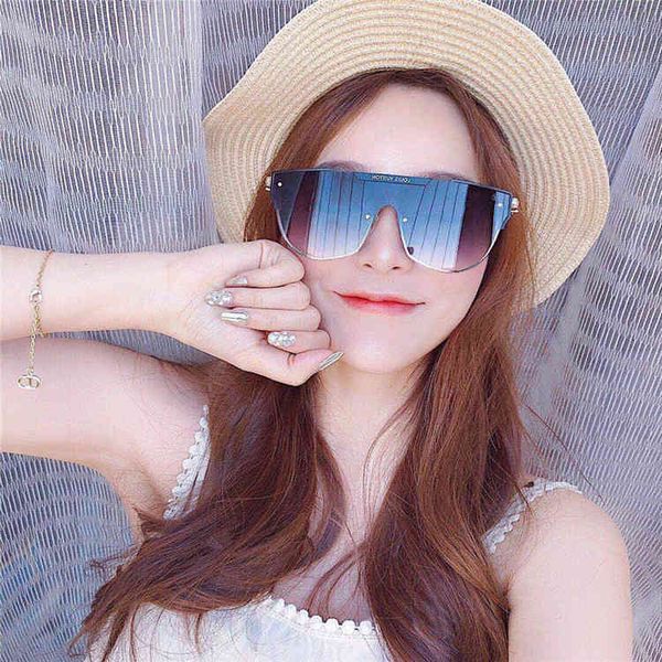 sunglasses lvjia's shaped integrated sunglasses and same large frame eye protection fashion sun, White;black
sunglasses lvjia's shaped integrated sunglasses and same large frame eye protection fashion sun, White;black