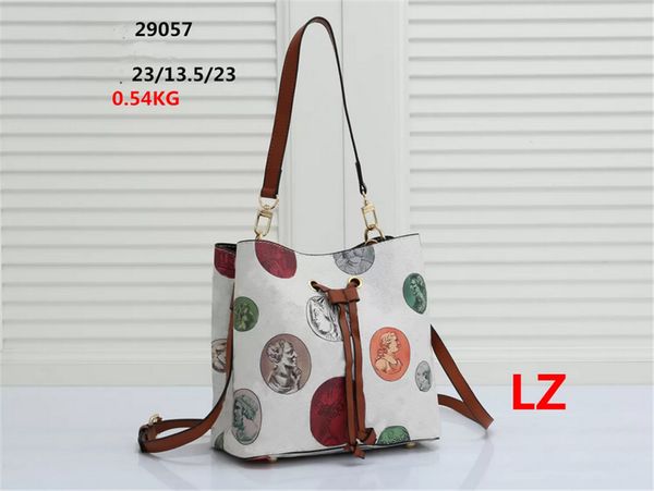 evening bag cross body wallets leather patchwork new men women handbag shoulder bags designer handbags fashion bag wallet phone baoh0574
evening bag cross body wallets leather patchwork new men women handbag shoulder bags designer handbags fashion bag wallet phone baoh0574