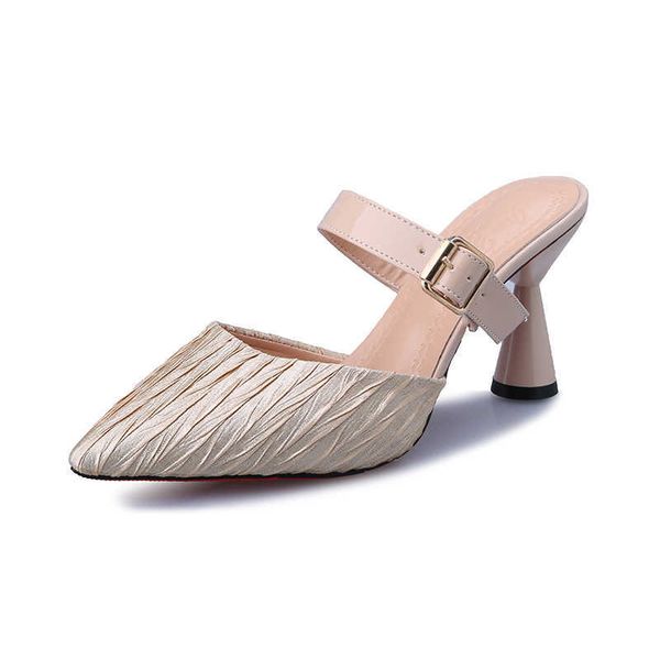 classic luxury paris women's high heels buckle baotou half slippers 2022 casual black slip-on shoes zapatillas mujer designer elling
classic luxury paris women's high heels buckle baotou half slippers 2022 casual black slip-on shoes zapatillas mujer designer elling