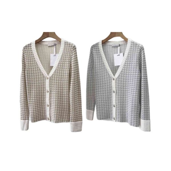 fashion luxury designer women's crewneck sweater classic houndstooth cashmere knit cardigan elegant coat,2 colors, White;black
fashion luxury designer women's crewneck sweater classic houndstooth cashmere knit cardigan elegant coat,2 colors, White;black