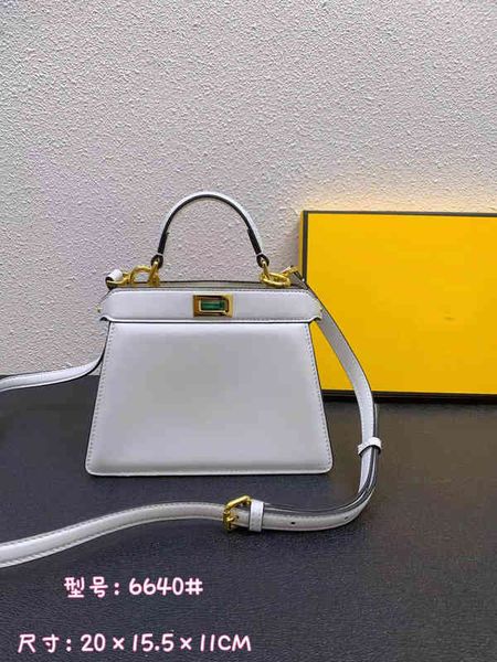 2022 crocodile leather pattern shoulder bag luxury crossbody bags for women casual satchels thin strap fashion handbag
2022 crocodile leather pattern shoulder bag luxury crossbody bags for women casual satchels thin strap fashion handbag