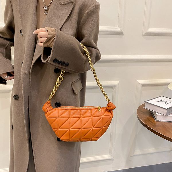 fashion diamond chain womens handbag designer pu leather shoulder bag women high-quality luxury underarm shoulder bag woman
fashion diamond chain womens handbag designer pu leather shoulder bag women high-quality luxury underarm shoulder bag woman