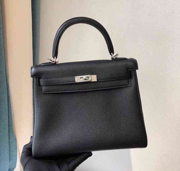 kelyss handmade wax thread leather handbag one shoulder messenger second generation bag litchi pattern with logo
kelyss handmade wax thread leather handbag one shoulder messenger second generation bag litchi pattern with logo