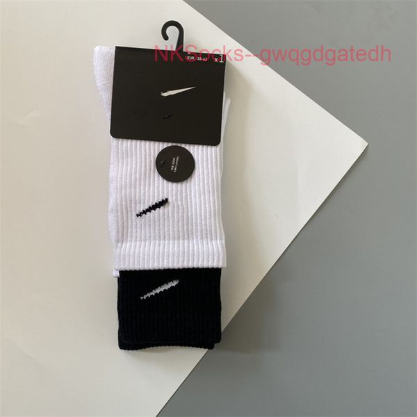 men classic fashion socks hook brand color stitched men's women's long tube sports training sock street couple middle tubes luxury, Black
men classic fashion socks hook brand color stitched men's women's long tube sports training sock street couple middle tubes luxury, Black