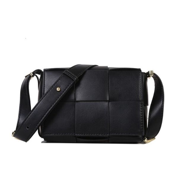 women weaving handbags purse pu leather mini crossbody bags luxury plaid should bags blue green evening clutch fashionbag250
women weaving handbags purse pu leather mini crossbody bags luxury plaid should bags blue green evening clutch fashionbag250