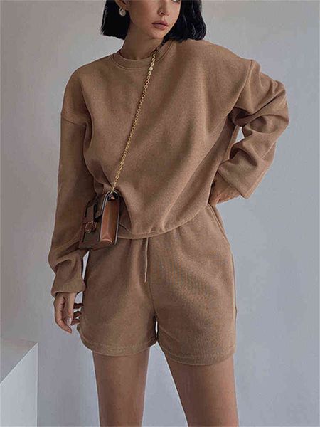 women hoodies tracksuits piece set summer autumn sweatshirt sporting shorts outfit solid pants suit t220729, Gray
women hoodies tracksuits piece set summer autumn sweatshirt sporting shorts outfit solid pants suit t220729, Gray