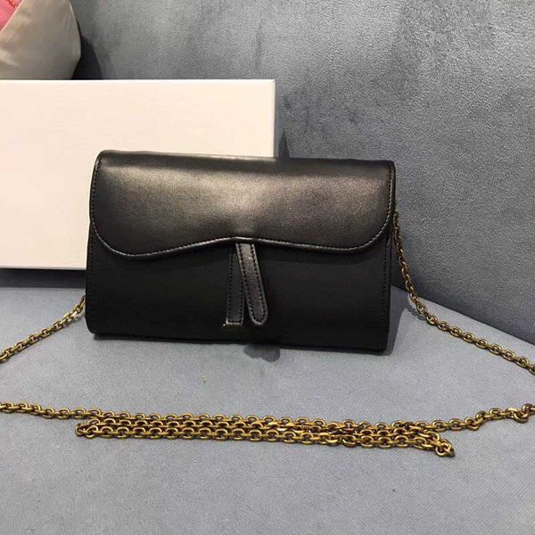 the new listing popularity trend factory direct sales cross body bag shoulder bags classic designer commute luxurious
the new listing popularity trend factory direct sales cross body bag shoulder bags classic designer commute luxurious