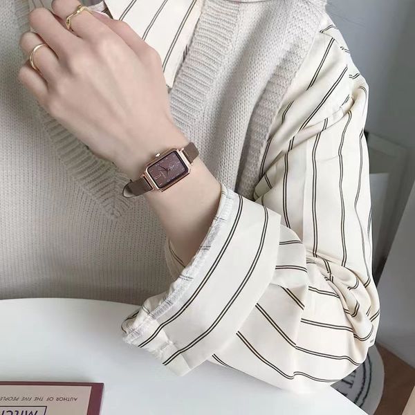 luxury womens watches designer antique chinese style watch girls retro niche mori students small and simple medieval quartz women watch grtf, Slivery;golden
luxury womens watches designer antique chinese style watch girls retro niche mori students small and simple medieval quartz women watch grtf, Slivery;golden