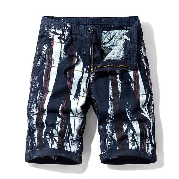 micro elastic fashion brand printed shorts casual camouflage capris men's large color personalized breeches, White;black
micro elastic fashion brand printed shorts casual camouflage capris men's large color personalized breeches, White;black