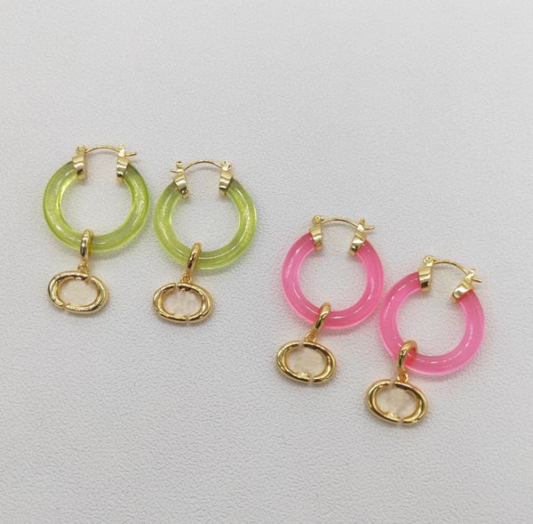 2022 charm drop earring with words design in 18k gold plated transparent color design for women wedding jewelry gift have box stamp ps7842, Golden
2022 charm drop earring with words design in 18k gold plated transparent color design for women wedding jewelry gift have box stamp ps7842, Golden