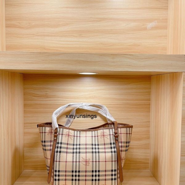 burbrerys crossbody handbags bags burbrery onthego tote luxuries designers women bag purses totes designer woman handbag shoulder wallet par
burbrerys crossbody handbags bags burbrery onthego tote luxuries designers women bag purses totes designer woman handbag shoulder wallet par