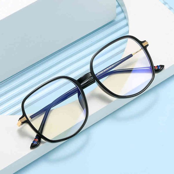 sunglasses anti blu ray computer women's plain face versatile net red wind tr90 frame men can be equipped with myopia 547y, White;black
sunglasses anti blu ray computer women's plain face versatile net red wind tr90 frame men can be equipped with myopia 547y, White;black