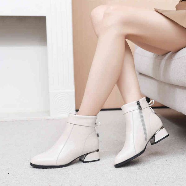 slippers cowhide short boots women spring and autumn thick heel single middle soft soled martin large winter women's cotton mk8a, Black
slippers cowhide short boots women spring and autumn thick heel single middle soft soled martin large winter women's cotton mk8a, Black