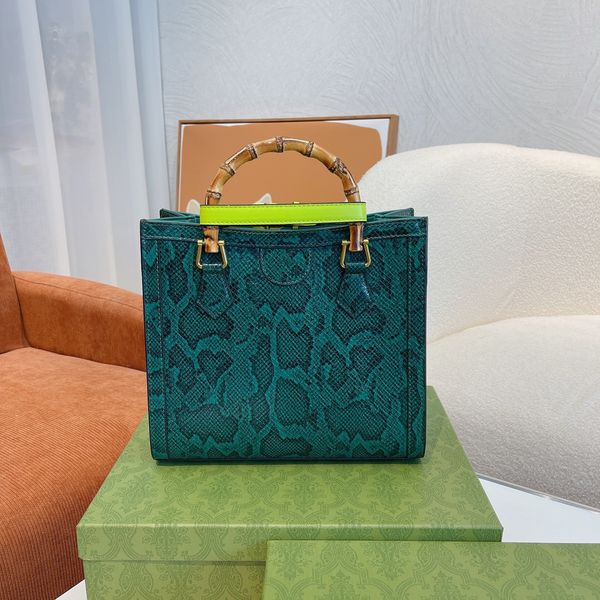 designer bag designer bags women crossbody handbag shoulder ladies designers handbags wallet fashion all-match bamboo solid color purses
designer bag designer bags women crossbody handbag shoulder ladies designers handbags wallet fashion all-match bamboo solid color purses