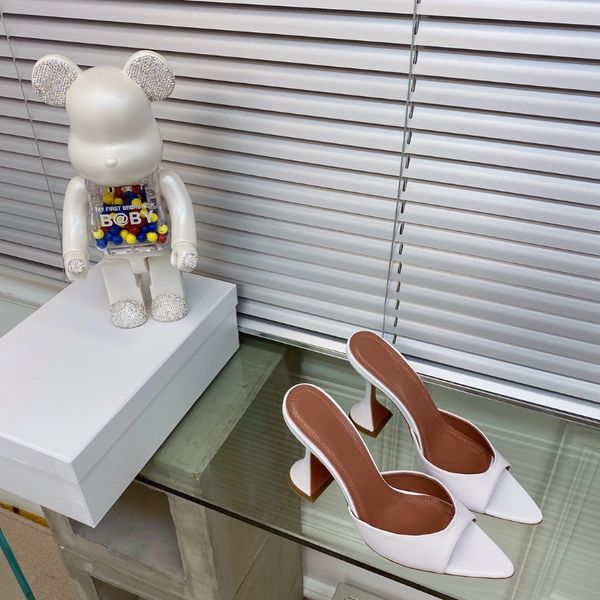 2022 new sandals, high-grade goddess, pointed temperament, high-heeled shoes, high-quality fashion women's wine glasses and leather sol, Black
2022 new sandals, high-grade goddess, pointed temperament, high-heeled shoes, high-quality fashion women's wine glasses and leather sol, Black