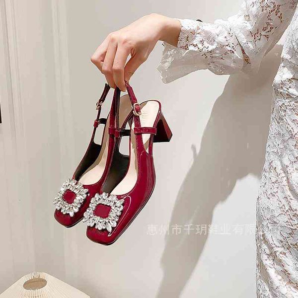 dress shoes lacquered leather baotou back empty high-heeled sandals square buckle temperament banquet single shoes women's korean versi, Black
dress shoes lacquered leather baotou back empty high-heeled sandals square buckle temperament banquet single shoes women's korean versi, Black