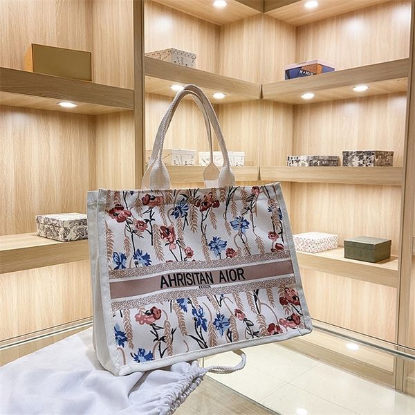 factory online sales cotton hemp women's bag 2022 new fashion portable canvas shoulder graffiti printing large capacity tote bag
factory online sales cotton hemp women's bag 2022 new fashion portable canvas shoulder graffiti printing large capacity tote bag