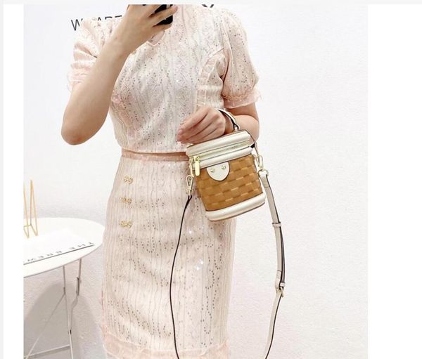da782 womens designer handbag luxury should bag fashion tote purse wallet crossbody bags backpack small chain purses shopping
da782 womens designer handbag luxury should bag fashion tote purse wallet crossbody bags backpack small chain purses shopping