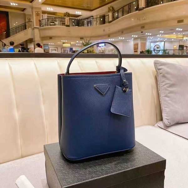 designers handbag luxurys handbags ladies shoulder bags women messenger bag leather fashion bucket bag cross body bag
designers handbag luxurys handbags ladies shoulder bags women messenger bag leather fashion bucket bag cross body bag