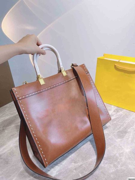bags designer luxury shoulder crossbody tote women's fashion leather handbag shoulder messengers purses fend leather handbag 4vx1
bags designer luxury shoulder crossbody tote women's fashion leather handbag shoulder messengers purses fend leather handbag 4vx1