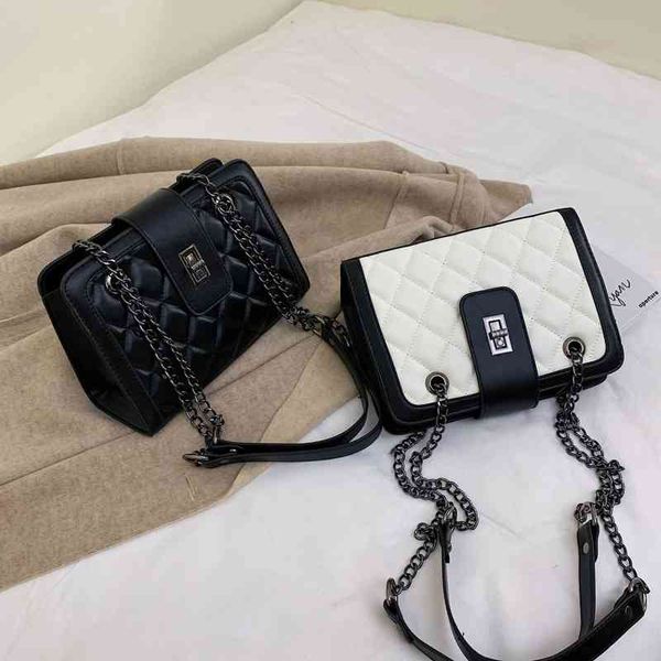 style new chain shoulder simple embroidered thread girl msenger bag 2022 luxury brand fashion design women's sachet
style new chain shoulder simple embroidered thread girl msenger bag 2022 luxury brand fashion design women's sachet