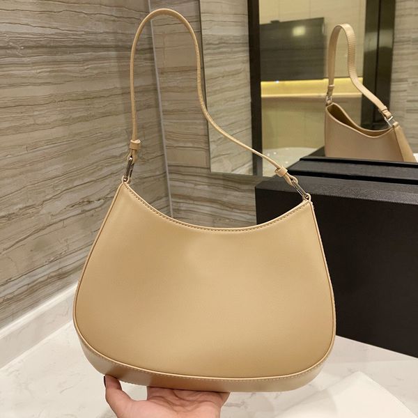 2022 axillary package bags luxurys designers ladies high handbag women fashion mother handbags shoulder bag purse clutch leather, Red;black
2022 axillary package bags luxurys designers ladies high handbag women fashion mother handbags shoulder bag purse clutch leather, Red;black