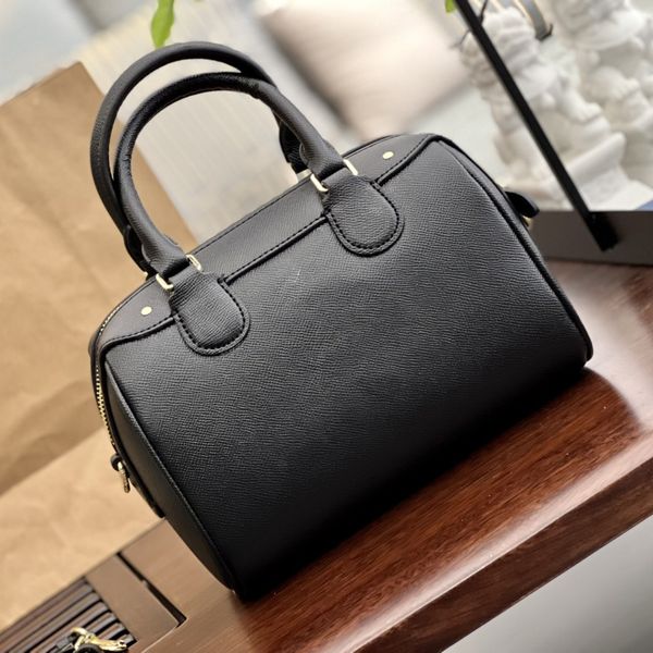 american fashion pillow bag woman bag handbag purse genuine leather women messenger cross body
american fashion pillow bag woman bag handbag purse genuine leather women messenger cross body