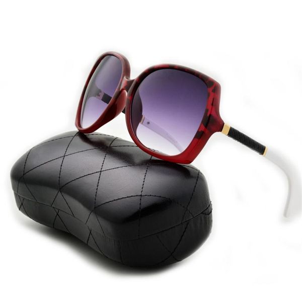 fashion sunglasses women men brand designer sun glasses gafas de sol with case women vintage oculos de sol feminino2993, White;black
fashion sunglasses women men brand designer sun glasses gafas de sol with case women vintage oculos de sol feminino2993, White;black