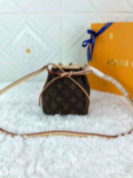 luxury ultimate bucket women shoulder brand exudes the bag daily femininity carrying handbag necessities. clutches g ideal bags ba qtch, Brown;gray
luxury ultimate bucket women shoulder brand exudes the bag daily femininity carrying handbag necessities. clutches g ideal bags ba qtch, Brown;gray
