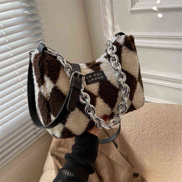simple lattice small bag new fashion winter chain women's leisure single shoulder versatile messenger hairy 220509
simple lattice small bag new fashion winter chain women's leisure single shoulder versatile messenger hairy 220509