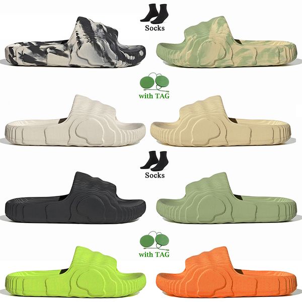 platform fashion designer women mens slippers with socks adilette 22 desert sand magic lime onyx enflame orange pure resin black grey beach
platform fashion designer women mens slippers with socks adilette 22 desert sand magic lime onyx enflame orange pure resin black grey beach
