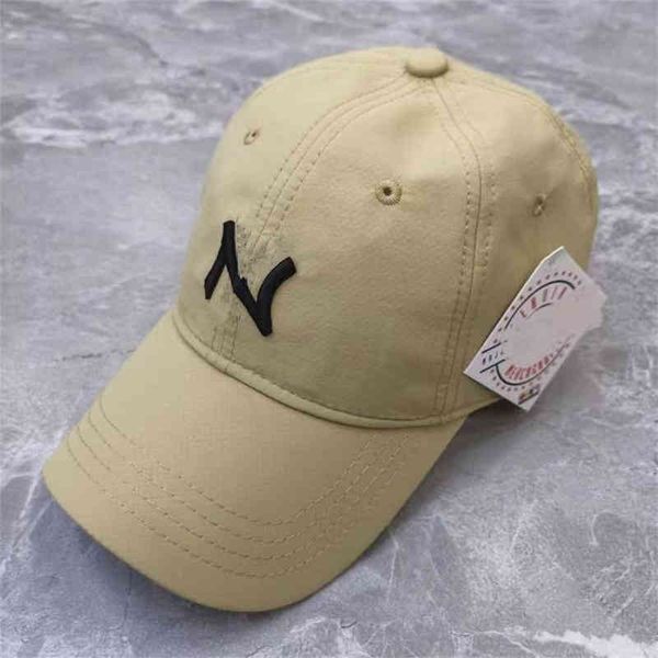 2022 new men's and women's baseball caps fashion classic embroidered letter n couples with the same y beach hat hater snapback, Blue;gray
2022 new men's and women's baseball caps fashion classic embroidered letter n couples with the same y beach hat hater snapback, Blue;gray