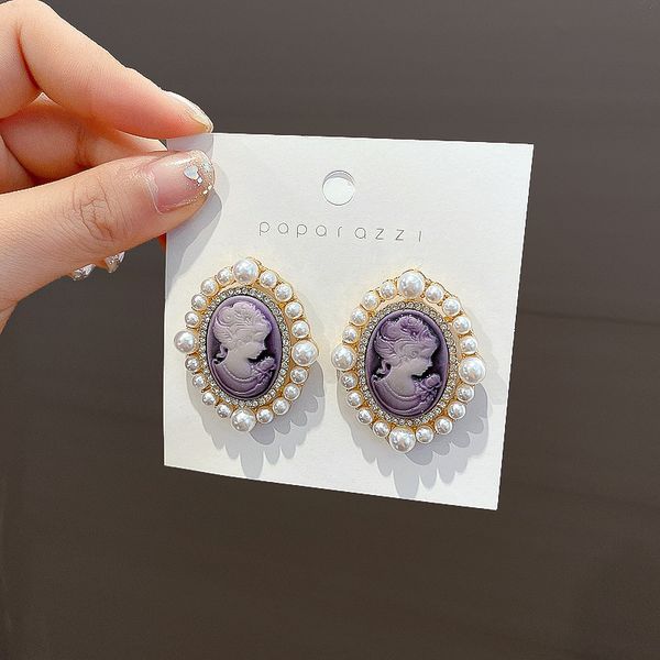925 silver needle fashion exaggerated purple avatar earrings female european and american retro style beauty embossed pearl eardrop earring, Golden
925 silver needle fashion exaggerated purple avatar earrings female european and american retro style beauty embossed pearl eardrop earring, Golden