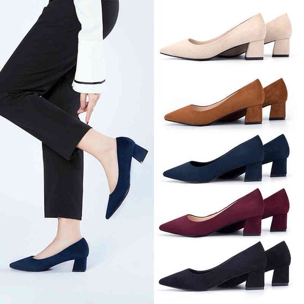 slippers suede thick heels high women's middle and low pointed career interview shoes formal flight attendant single snyd, Black
slippers suede thick heels high women's middle and low pointed career interview shoes formal flight attendant single snyd, Black