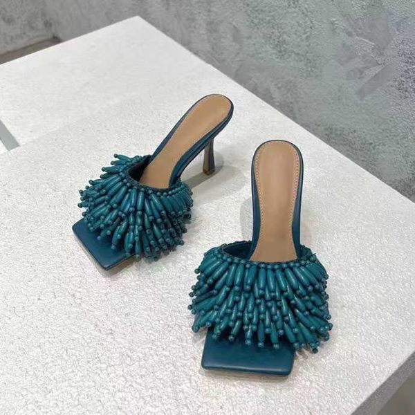 2022new slippers girls water sandals jelly high-heeled women's shoes frosted mutual integration color selection can be and cute, Black
2022new slippers girls water sandals jelly high-heeled women's shoes frosted mutual integration color selection can be and cute, Black