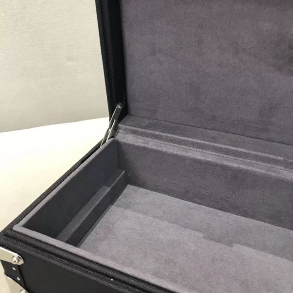 brown flower mo. hard sided suitcases it is a jewelry box too or cotton bag watch box carrying case briefcase handle horizon grid fast tous
brown flower mo. hard sided suitcases it is a jewelry box too or cotton bag watch box carrying case briefcase handle horizon grid fast tous