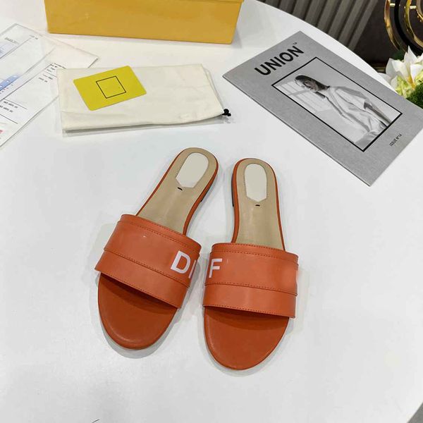 summer women designer slippers genuine leather flat heel luxuries sandales sliders solid color with letter, Black
summer women designer slippers genuine leather flat heel luxuries sandales sliders solid color with letter, Black