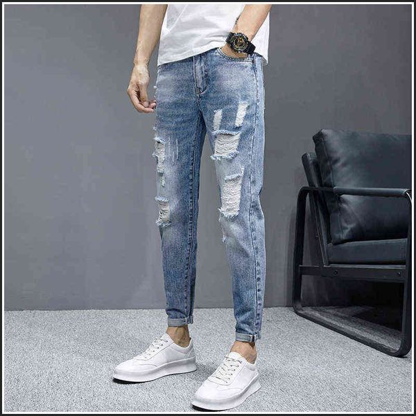men's jeans four seasons new style perforated pants jeans men's slim fit small feet casual versatile beggar, Blue
men's jeans four seasons new style perforated pants jeans men's slim fit small feet casual versatile beggar, Blue
