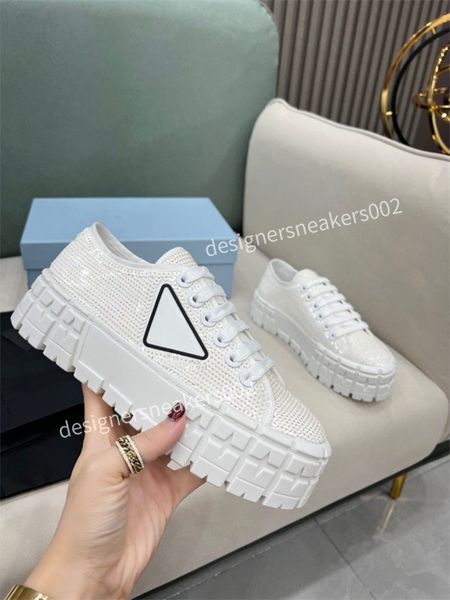 2022 mens women luxurys designers shoes white printed calf leather casual shoe trainers pink blue runner rx220429, Black
2022 mens women luxurys designers shoes white printed calf leather casual shoe trainers pink blue runner rx220429, Black
