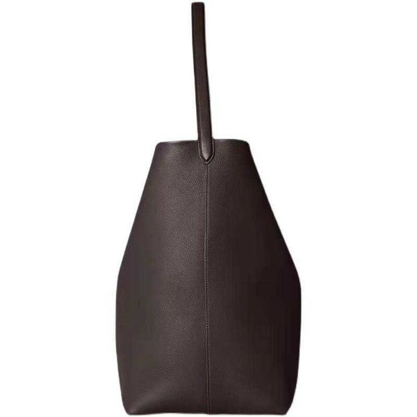 evening bags small and versatile 2022 new tote bag the / row bucket bag large capacity single shoulder portable real leather handbag sj
evening bags small and versatile 2022 new tote bag the / row bucket bag large capacity single shoulder portable real leather handbag sj